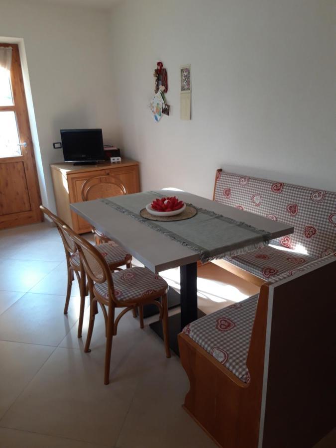 La Casetta Di Giulia Commezzadura Exterior foto